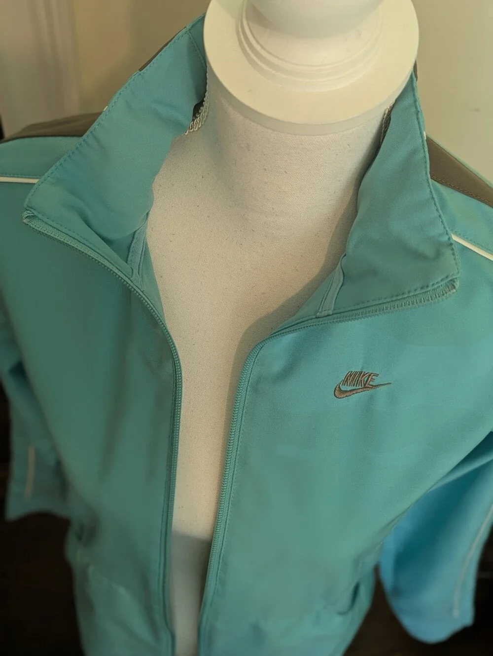 Nike Vintage Retro Aqua Track Jacket Gray Stripe Size S